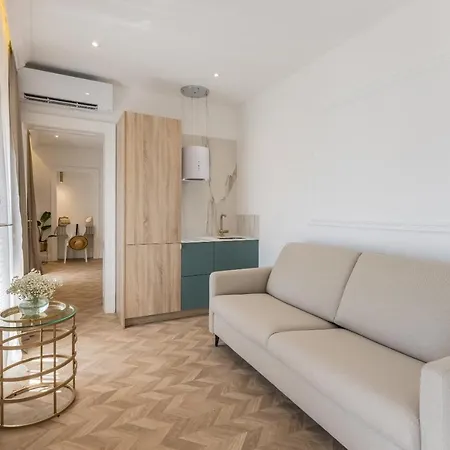公寓 Seafront Luxury Kate, With Balcony 斯普利特